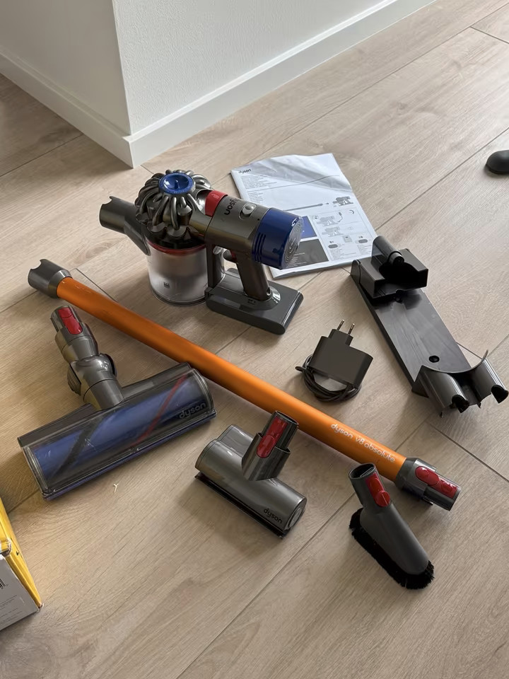 Dyson V8 Absolute